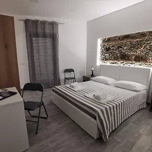  Bed & Breakfast La Luce Di Ambra