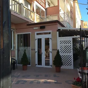Corallo 3*, Finale Ligure Italie
